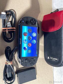 PS VITA PCH-1004 OLED displej -folia +8GB - 8