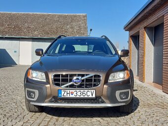 Volvo XC70 D4 AWD - 8