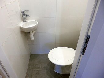 Na prenájom 2-izbový byt na Lánskej v Považskej Bystrici - 8