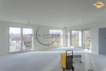 Moderná 4i novostavba pri lese - 8