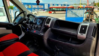 Fiat Ducato 2,3 MultiJet-96 kw Dvojkabína DOKA 7.miestny 3,3 - 8