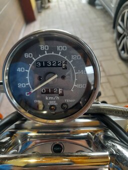 Honda shadow 600 - 8