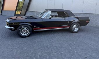 Ford Mustang Convertible z roku 1968 - 8