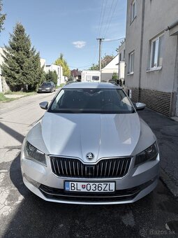 Skoda superb 3 Combi 2.0tdi 110kw automat - 8