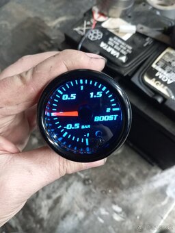 Hodiny tlaku turba - 8