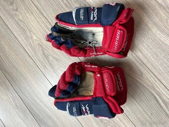 Hokejová výstroj - 8