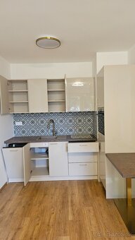 Luxusna plne zariadena garsonka - 8