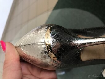 BURBERRY originál metalicke damske lodicky 39 - 8