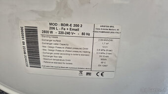 Obojživelný 200 litrový bojler ARISTON - nový - 8