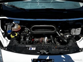 Peugeot expert - 8