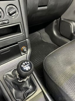 Opel Astra Classic 1.4 Twinport, 5M – rok 2007, klimatizácia - 8