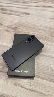Vymenim Samsung S25 Edge 512gb + zaruka, skla, obaly - 8
