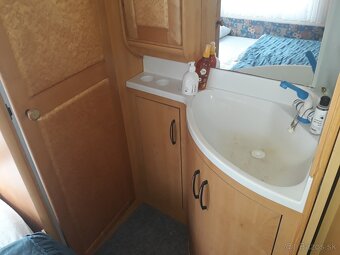 Predam hobby 495,r.v.2000 - 8