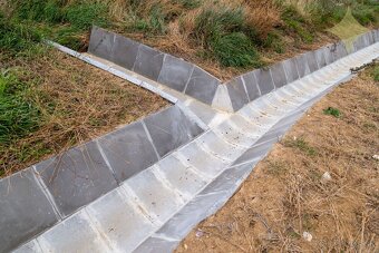 Exkluzívne na predaj nové stavebné pozemky s IS o veľkosti 8 - 8