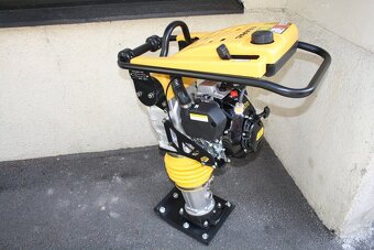 Vibračny pěch (vibračna noha, žaba) TEKPAC SG70CR - 8