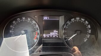 Predám Škodu Fabia combi - 8