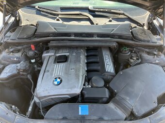 330i e90 - 8