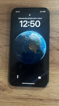 iPhone 11 64gb - 8