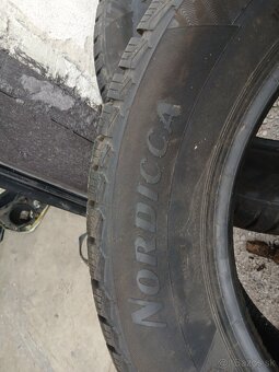 Zimné 195/65 R15 - 8
