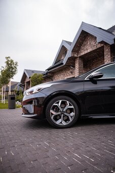 KIA Ceed 2020 GT-LINE 1.majitel V ZÁRUKE - DPH - SK Vozidlo - 8