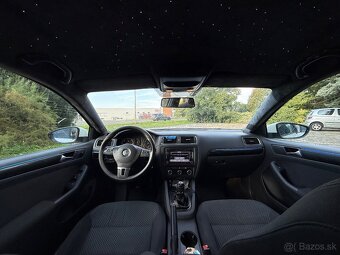 Volkswagen Jetta 1.6 TDI (2011) 🚗✨ - 8