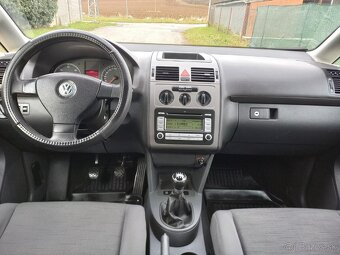 Volkswagen Touran 1.9 TDi,HIGHLINE Facelift - 8