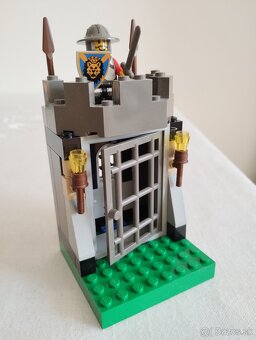 LEGO Castle 6094 Guarded Treasure s krabicou - 8
