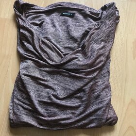 Leskly top s vodovym vystrihom ROMAN - 8
