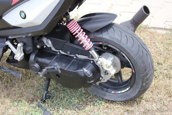 skúter benelli 50 replica BMW M MOTORRAD - 8
