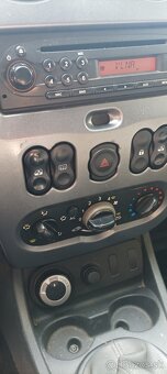 Predám Daciu Duster 4x4 1.5dci - 8