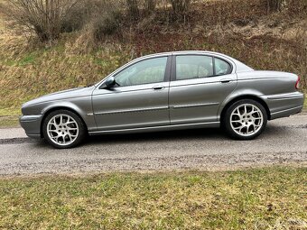 Jaguar x type - 8