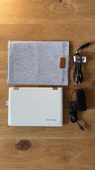 █ Lenovo Yoga 300 / Dotykový █ - 8