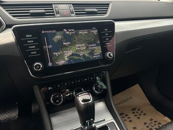 skoda superb combi 2tdi - 8
