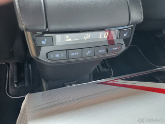 Toyota Highlander 4x4 r.v. 2022, 132500km, Panorama + JBL - 8