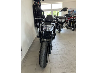 Kawasaki Z650 ABS - 8