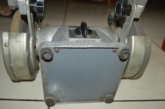 predam - dvojkotucova bruska FFD Wien - 8