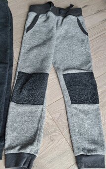 Chlapčenské tepláky veľ. 110 - 8