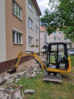 Minibager, Kontajner,Vyklapac s hydraulickou rukou - 8