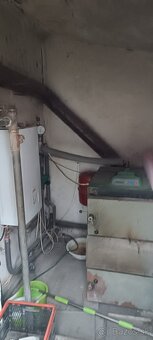 Predam / Vymenim RD v Komárne / mestská časť Kava za byt - 8