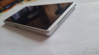 Sony Xperia Z1 Compact (D5503) - 8