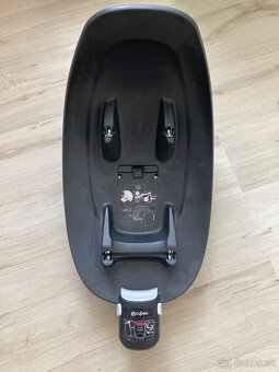 Cybex Aton M i-size so zakladnou - 8