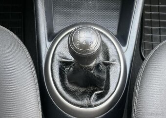 Hyundai i20 1.2i 16v KLIMATIZACE ČR 1.MAJ benzín manuál - 8