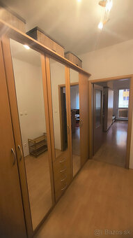 NOVINKA V PONUKE IBA U NÁS 1i zariadený byt s balkónom,Vyš - 8