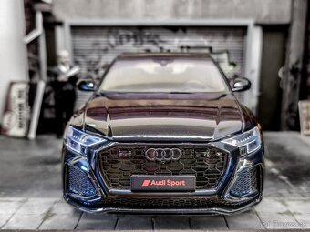 Audi Q8 1:18 GT Spirit - 8