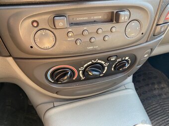 Renault Scenic 1.9DTi 59kW, Rok výroby 2001, Klimatizácia - 8