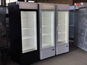 Prosklená lednice na přepravky 70x71x207cm - 8