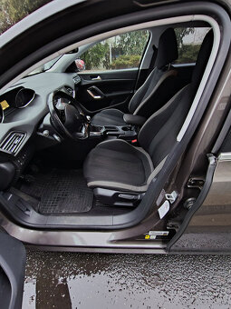 Peugeot 308 sw, 1.6 Blue Hdi, 2015 - 8