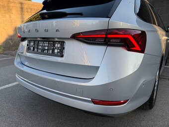 Škoda Octavia Combi 2.0 TDI Style - 8