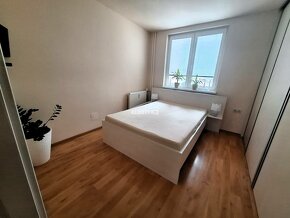Krásny 4-izbový byt s loggiou, Piešťany - 8