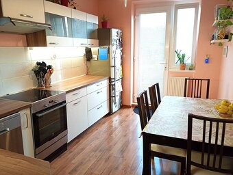 Predáme 5-izb. rodinný dom, 140 m2, Báb, okr. Nitra - 8